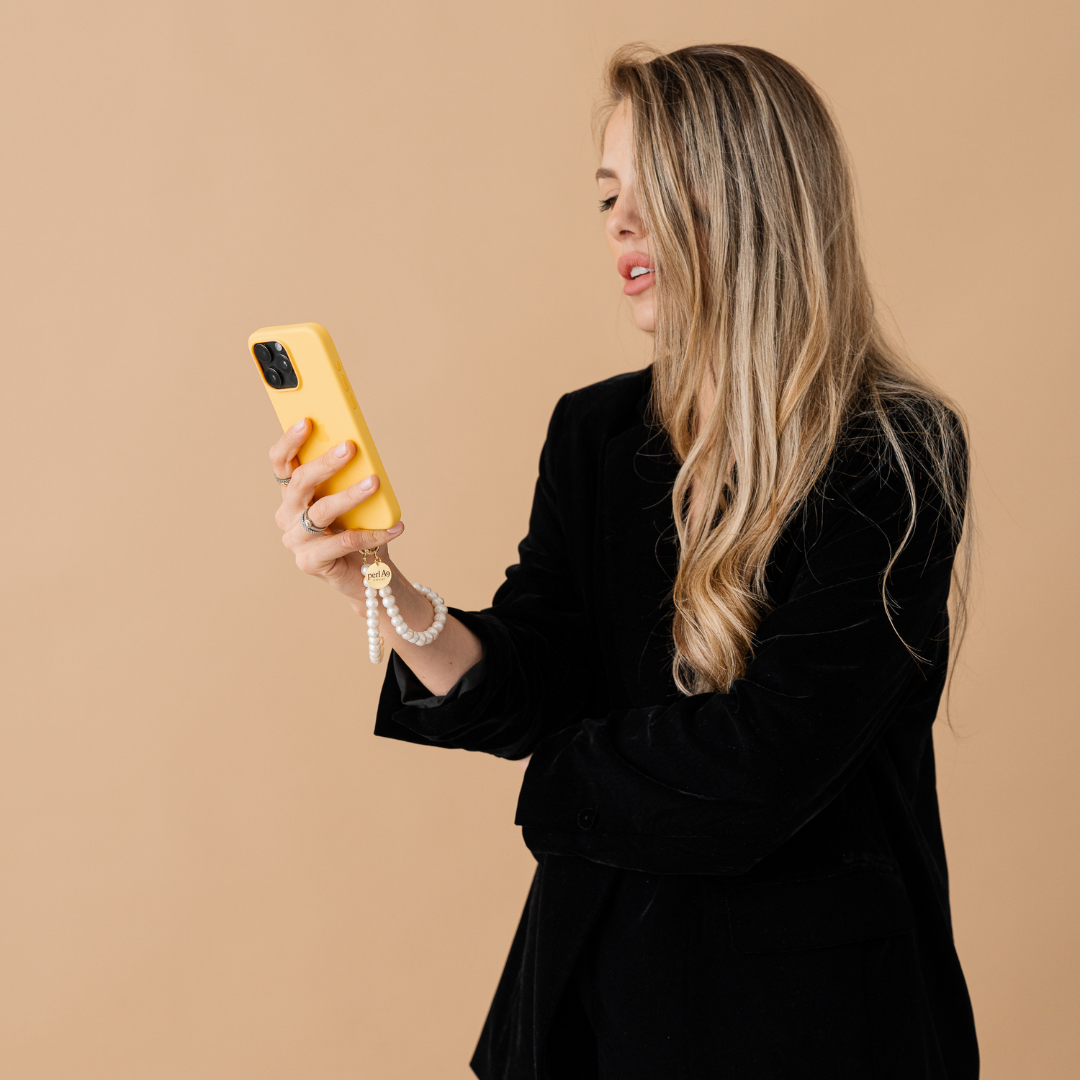 Perla9 Lant telefon / Colier / Curea THE NATURAL accesoriu multifunctional din perle de cultura - placat cu aur galben