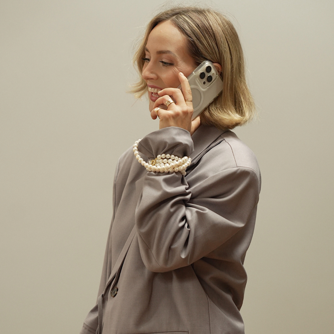 Perla9 Lant telefon / Colier / Curea THE NATURAL accesoriu multifunctional din perle de cultura - placat cu aur galben