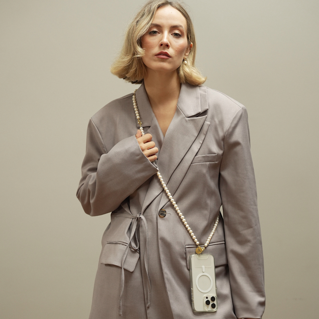 Perla9 Lant telefon / Colier / Curea THE NATURAL accesoriu multifunctional din perle de cultura - placat cu aur galben