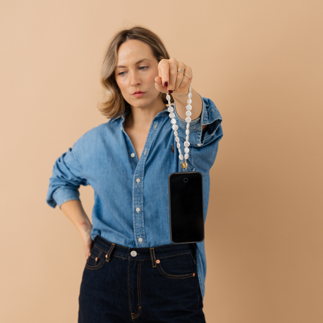 Perla9 Maner telefon / Colier THE MOONLIGHT accesoriu multifunctional din perle sintetice - placat cu aur galben