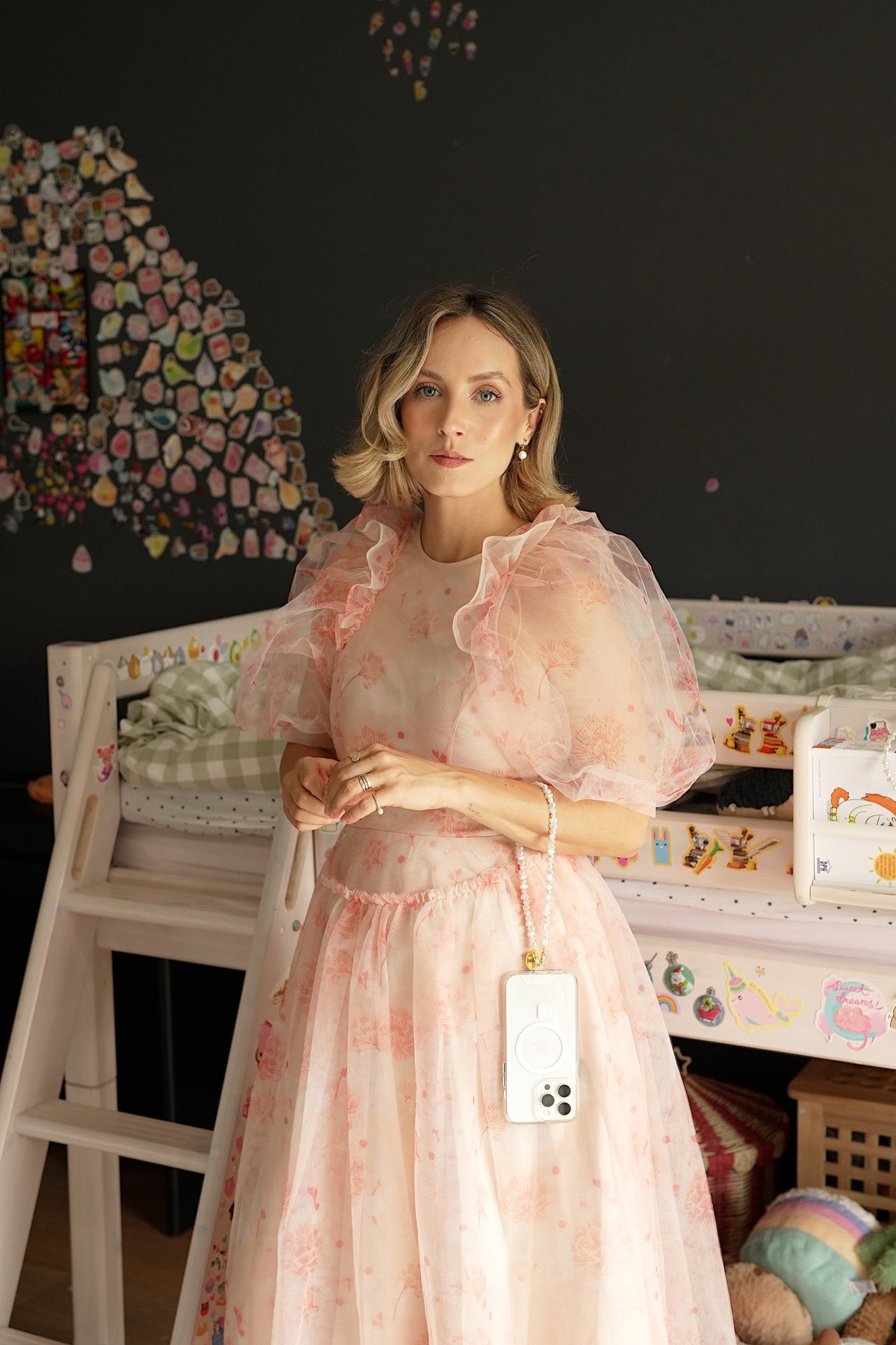 Perla9 Maner telefon / Colier THE TWIST accesoriu multifunctional din perle sintetice - placat cu aur galben