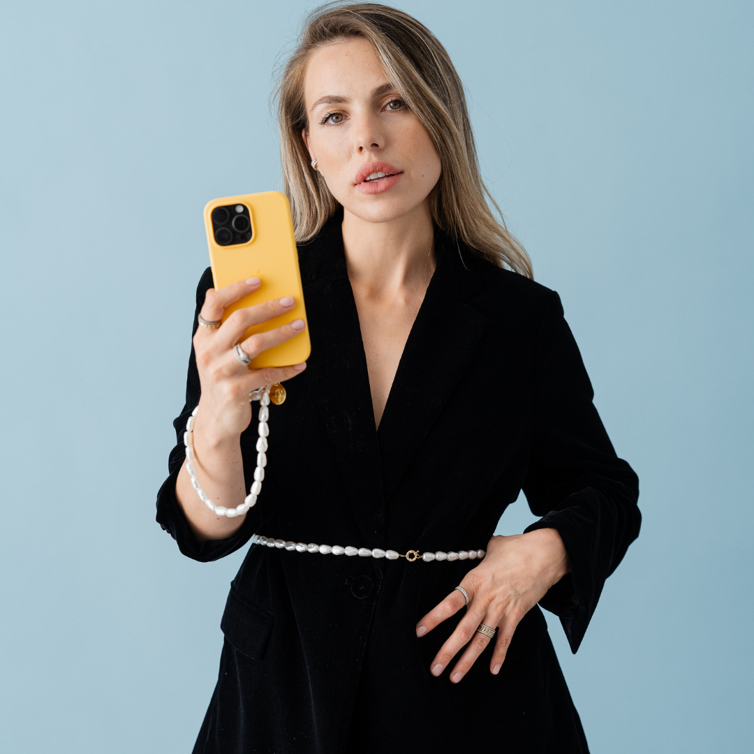 Perla9 Lant telefon / Colier / Curea THE ESSENTIAL accesoriu unisex multifunctional din perle sintetice - placat cu aur galben