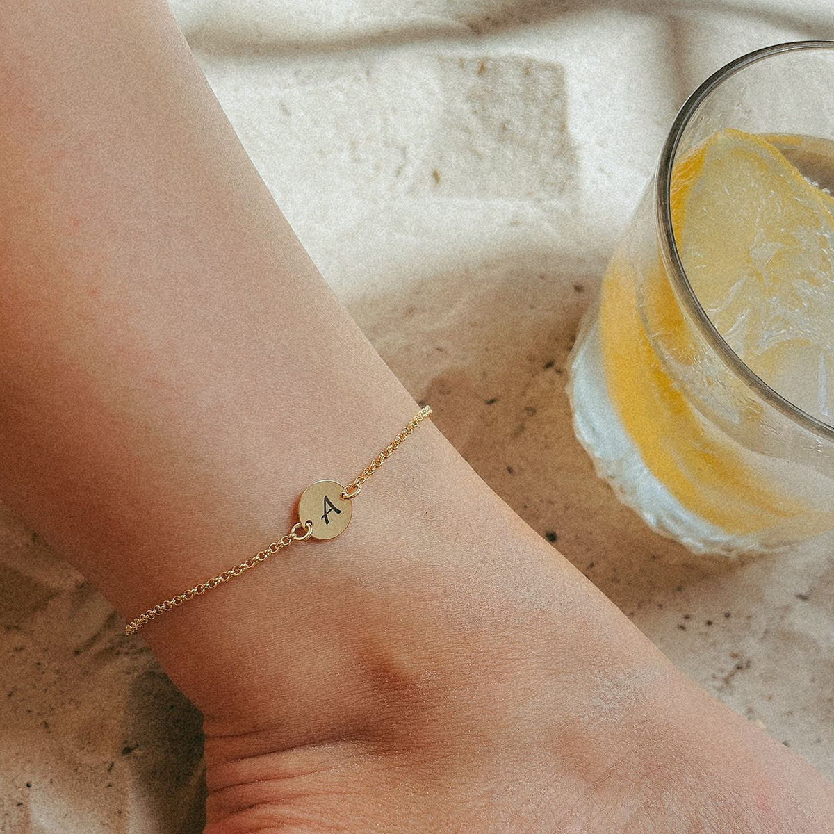 Bratara de picior argint cu banut Flip a Coin - placata aur galben 18K