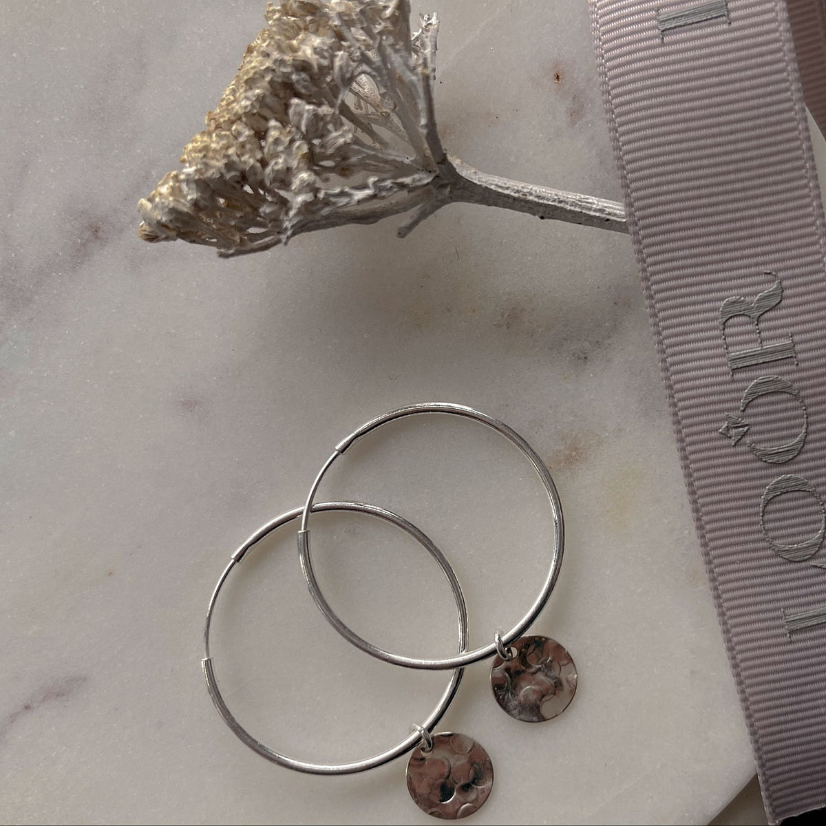 Cercei rotunzi argint creole Hoopy Loopy - placati aur galben 18K