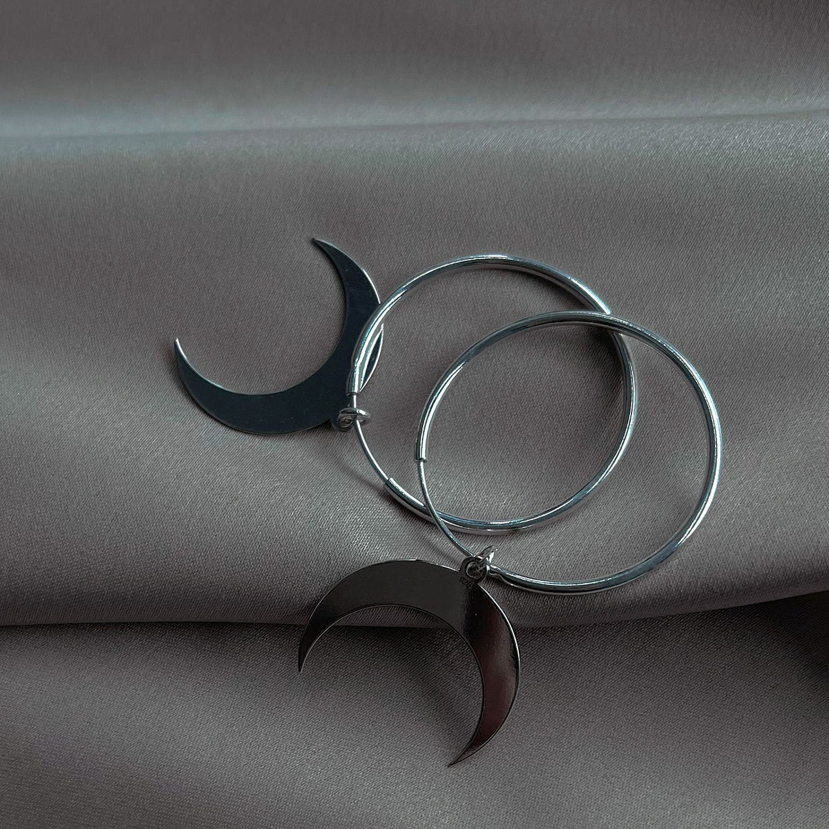 Cercei rotunzi argint creole Crescent Moon