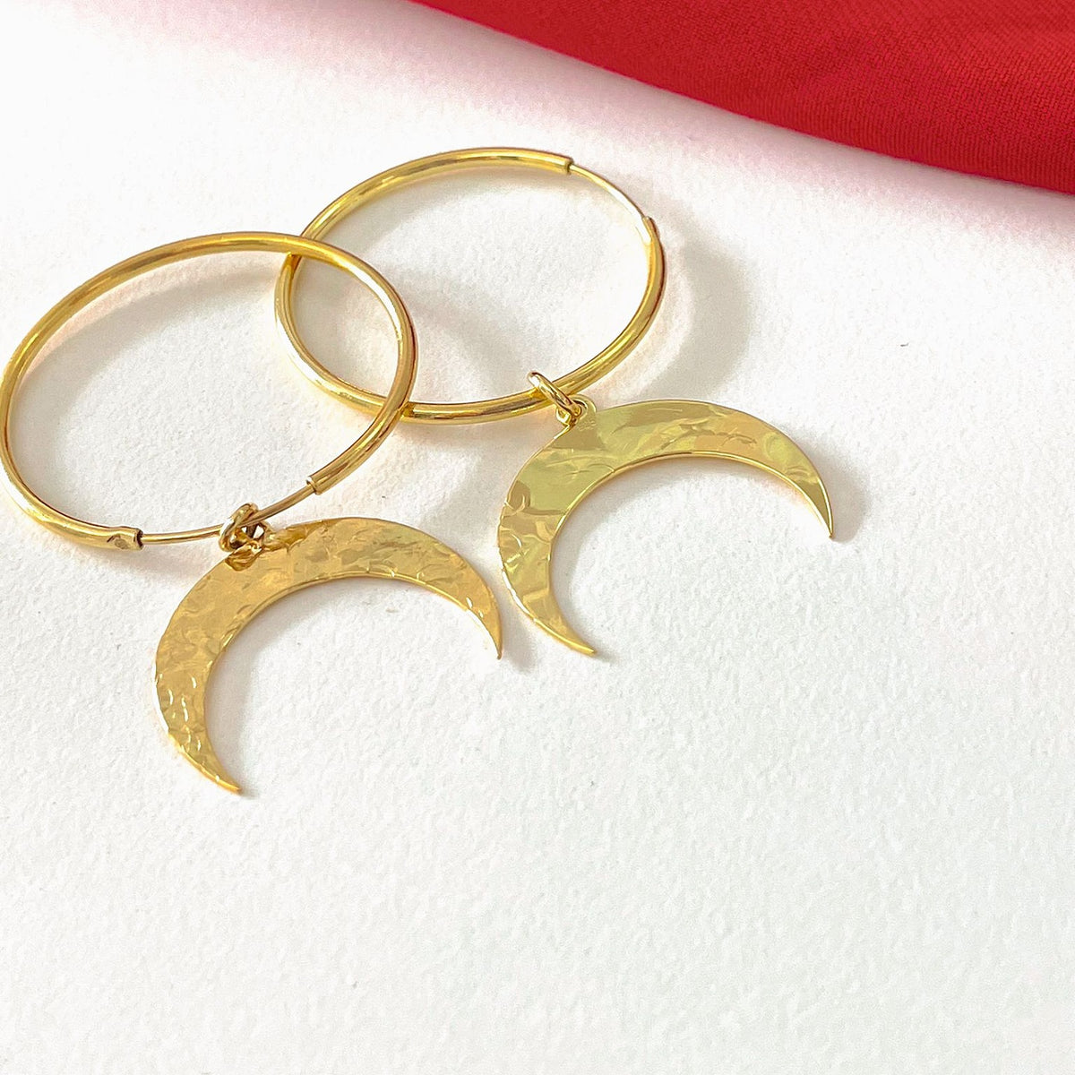 Cercei rotunzi argint creole Moon Shade - placati aur galben 18K