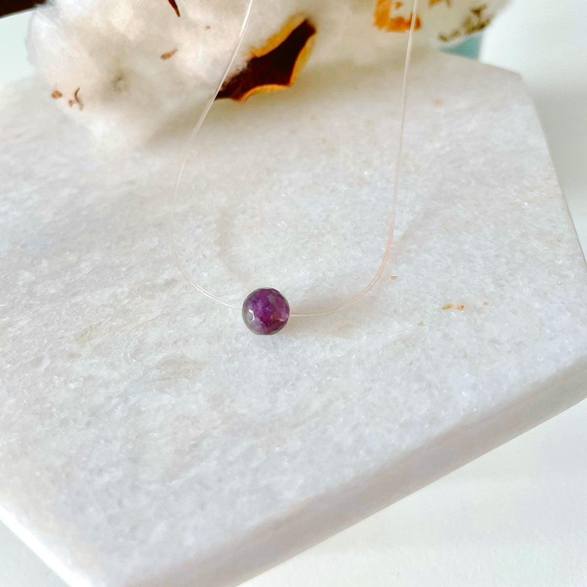 Lantisor cu fir transparent argint Amethyst Stone - placat aur galben 18K