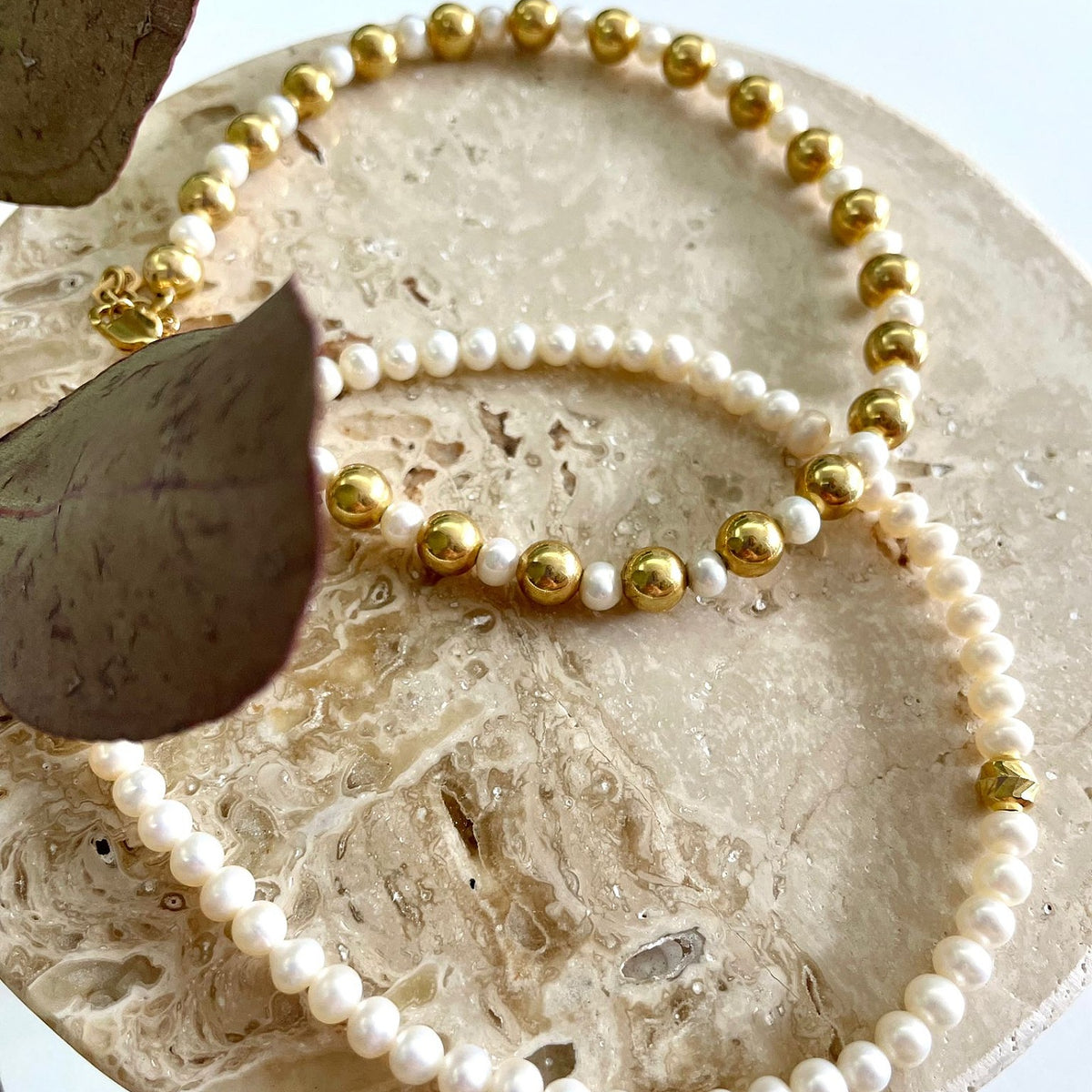 Bratara de picior argint perle si bilute The Maldives - placata aur galben 18K