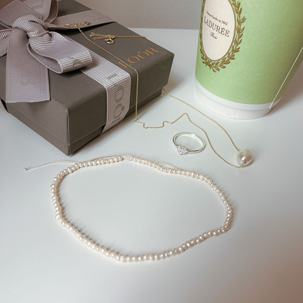 Bratara de picior cu perle Only Pearls